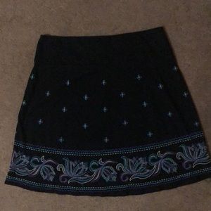 Cute skirt!